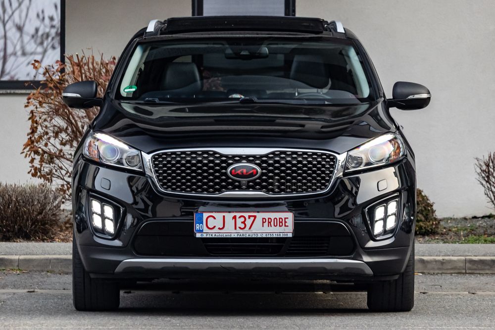 Kia Sorento GT Line / 2.2 CRDi / 7 locuri / 4x4 / Garantie / Rate