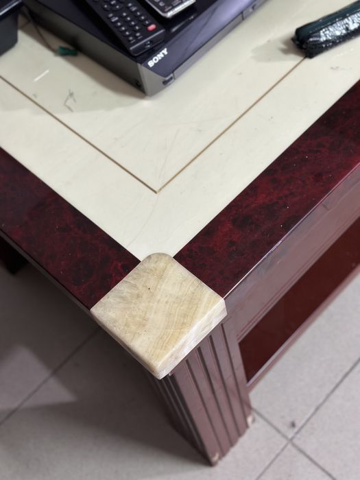 Продам журнальный столик