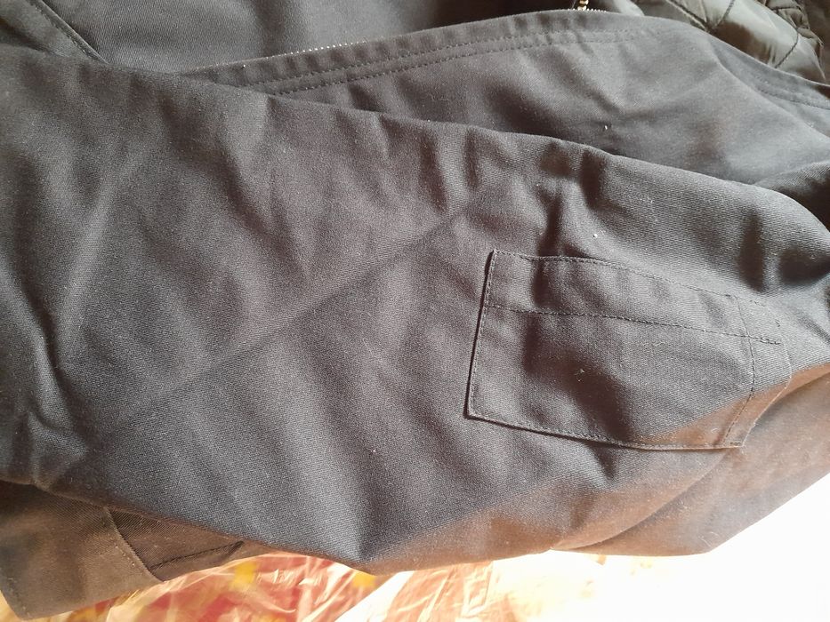 Мужская стильная куртка  из плотной джинсовой ткани