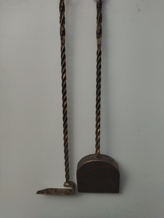 Совок и кочерга для мангала