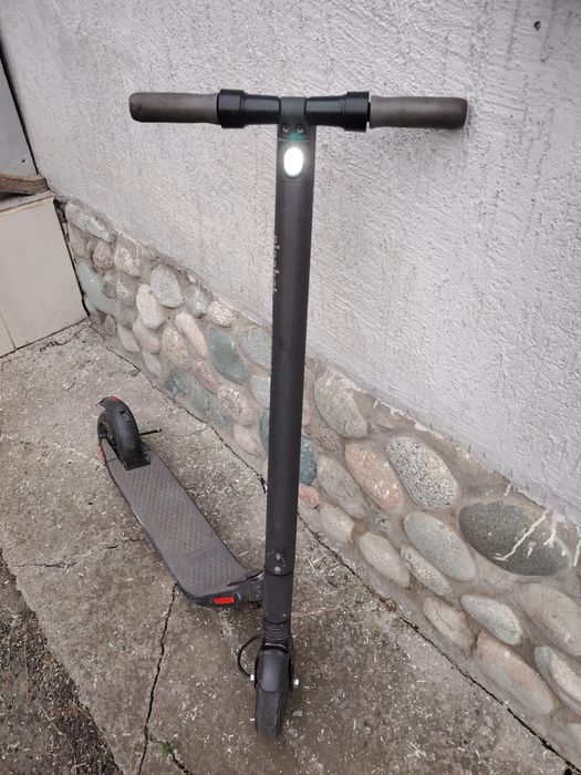 Электросамокат продаю