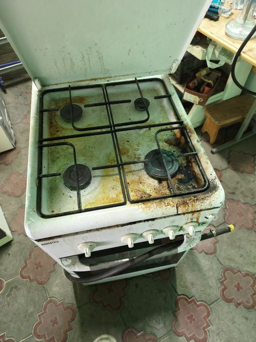 Газ плита , веко