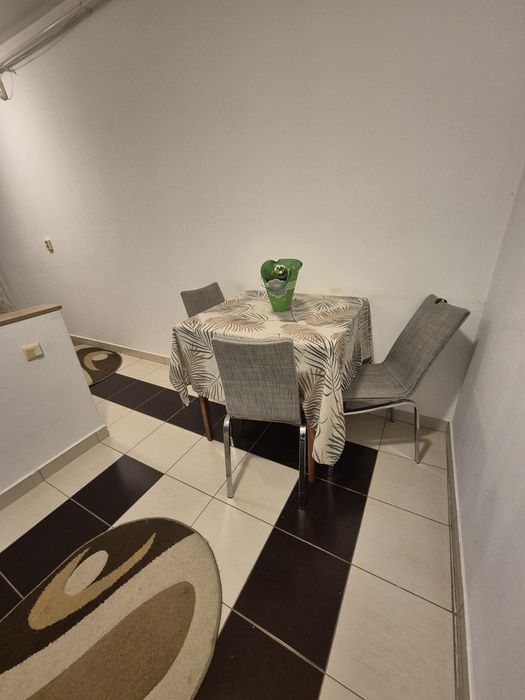 Închiriez apartament cu 1 cameră decomandat
