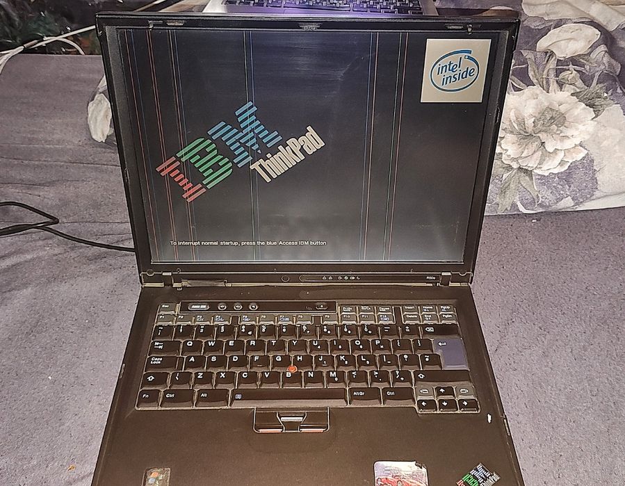 IBM Lenovo Thinkpad R50e