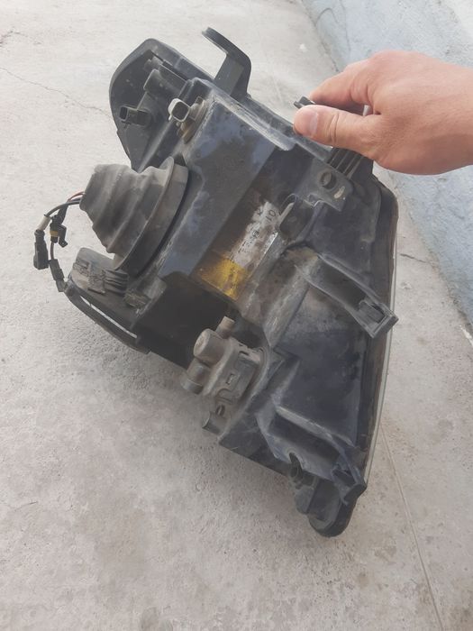 Фара на патфайндер европеец