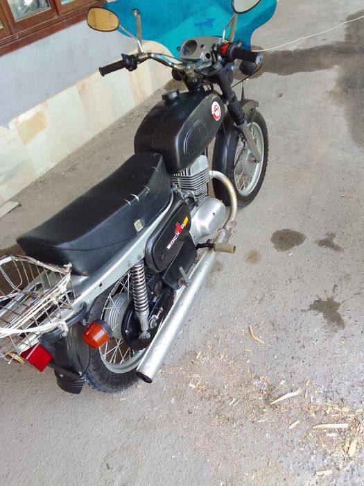 Мотоцикл сотилади