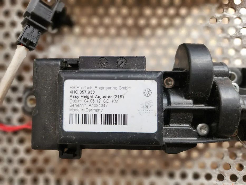 Motoras Actuator Reglaj Inaltime Centura Audi A8 D4 An 2010-2011-2012-2013-2014-2015-2016-2017 Cod