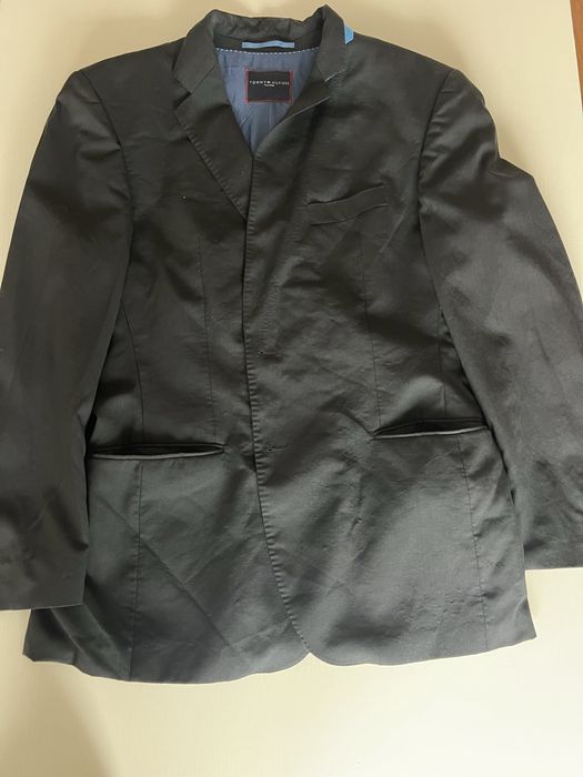 Продавам мъжко сако