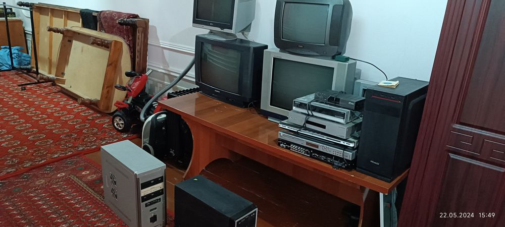 Телевизоры разные