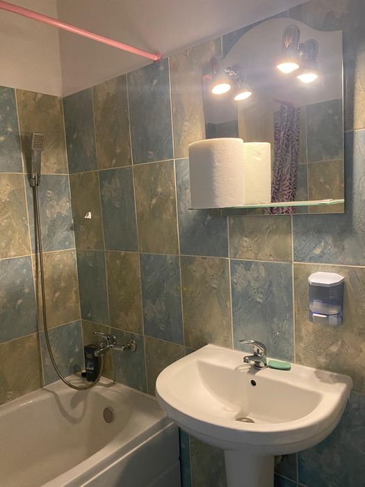 Inchiriez garsoniera duplex 30+30 m berceni proprietar