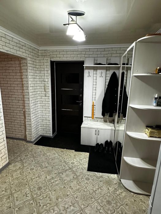 Продам  3 ком, Сити-Молл