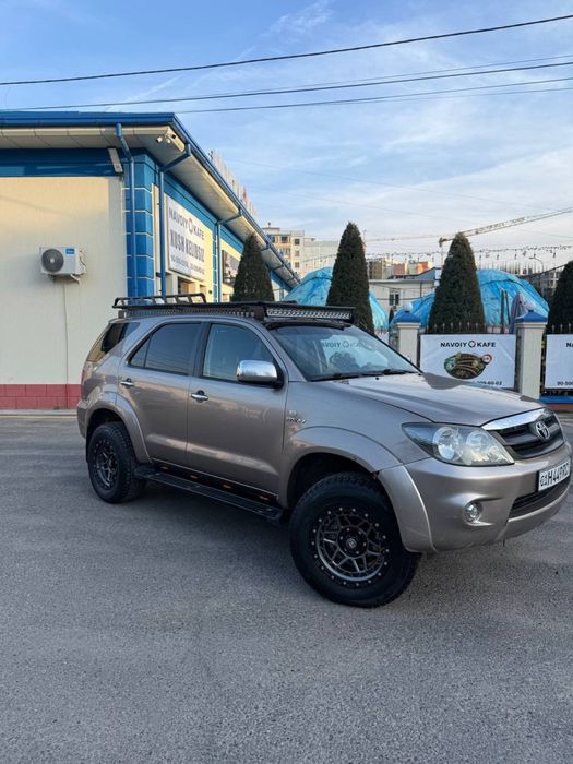 (Off-road) ва овкилувчилар учун зур автотранспорт