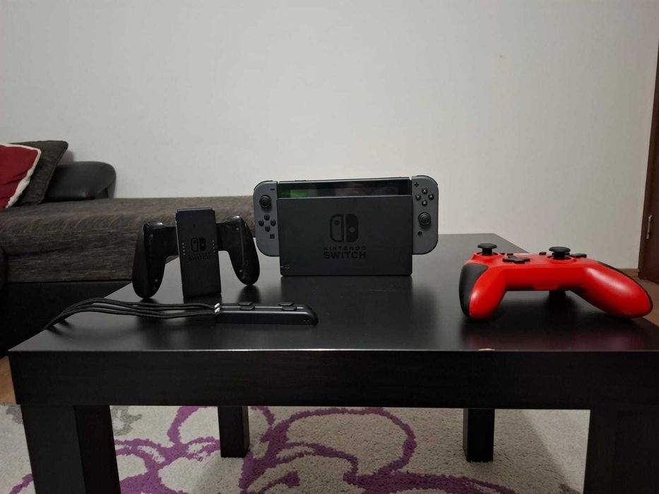 Nintendo switch v2 grey extra full - se poate moda