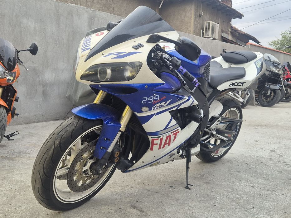 Yamaha r1 2004  2006 на части