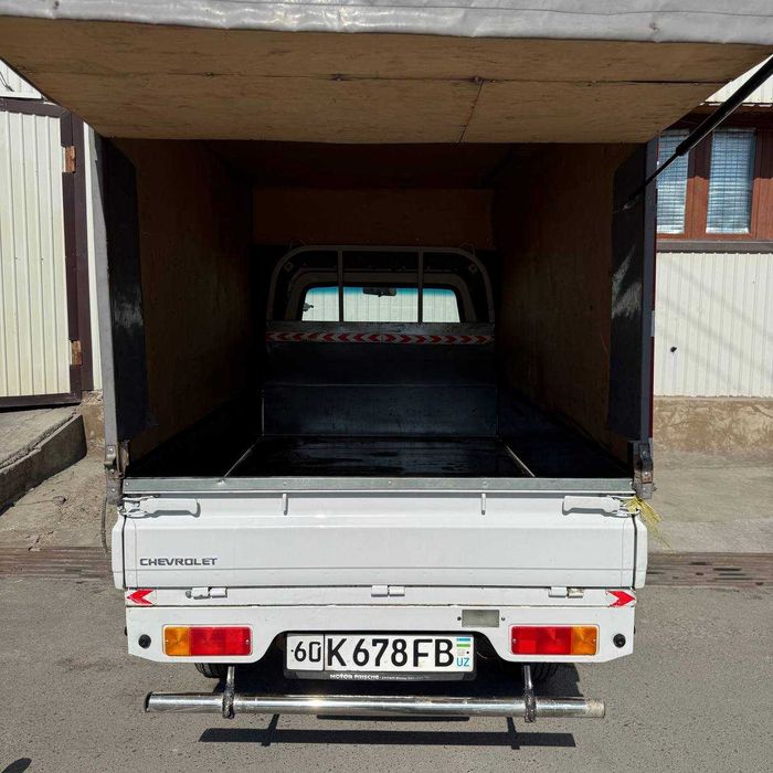 Labo oq 2015 sotiladi