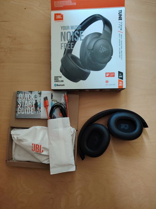 Слушалки JBL Tune 770 nc