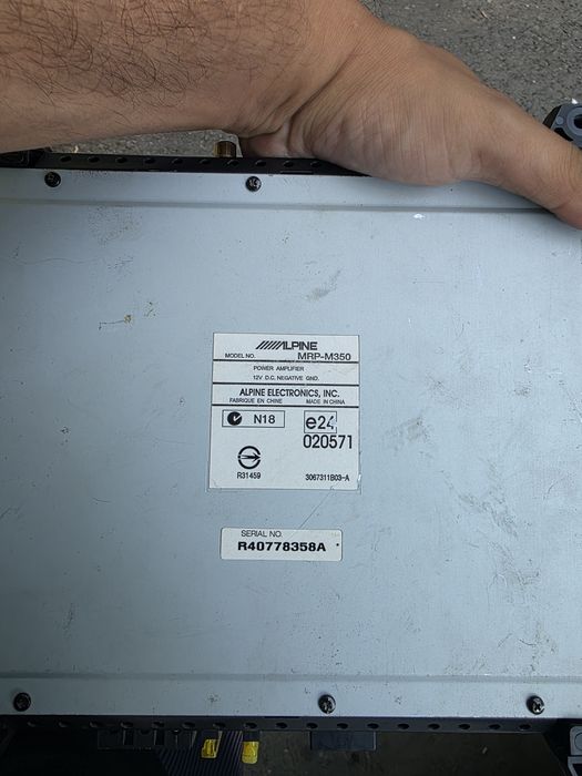 Amplificator alpine  mrp-m350 (monobloc)