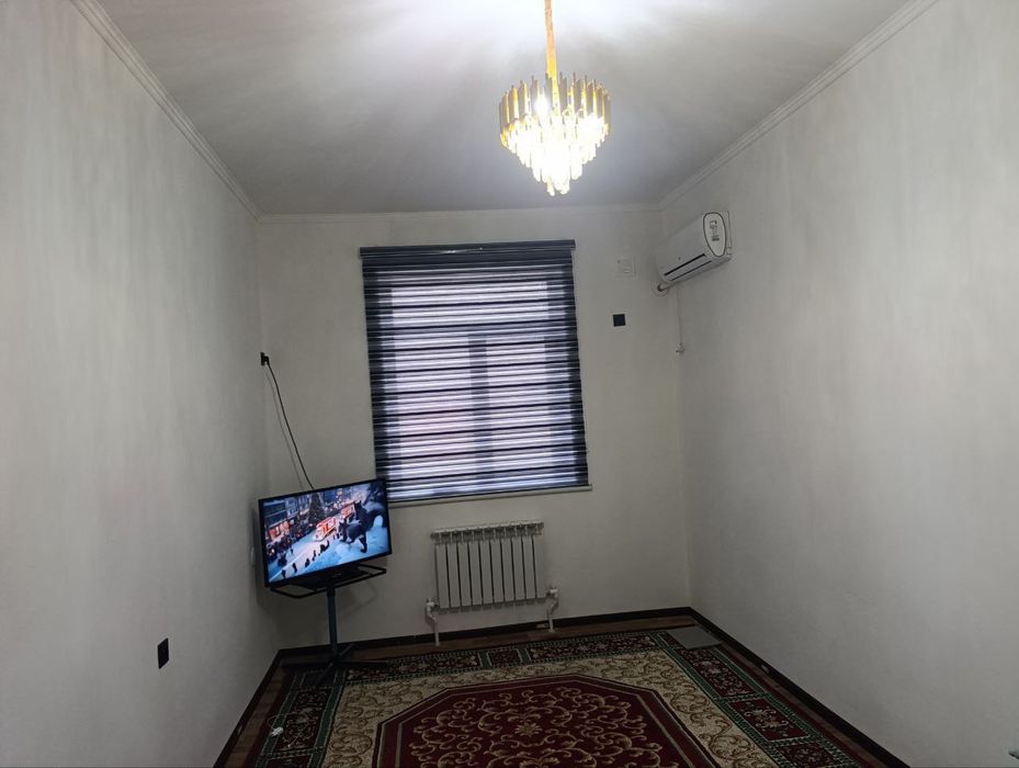 Kvartira sotiladi 2 xonali Adres 5 mikrorayon orbita