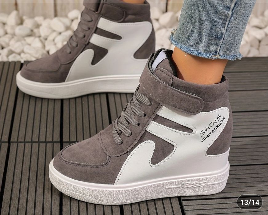 Продам новые кроссовки