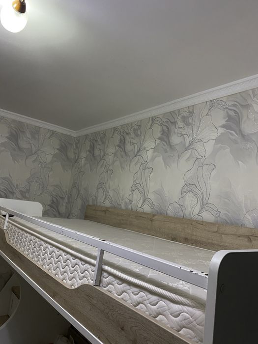 Двухярустная кровать