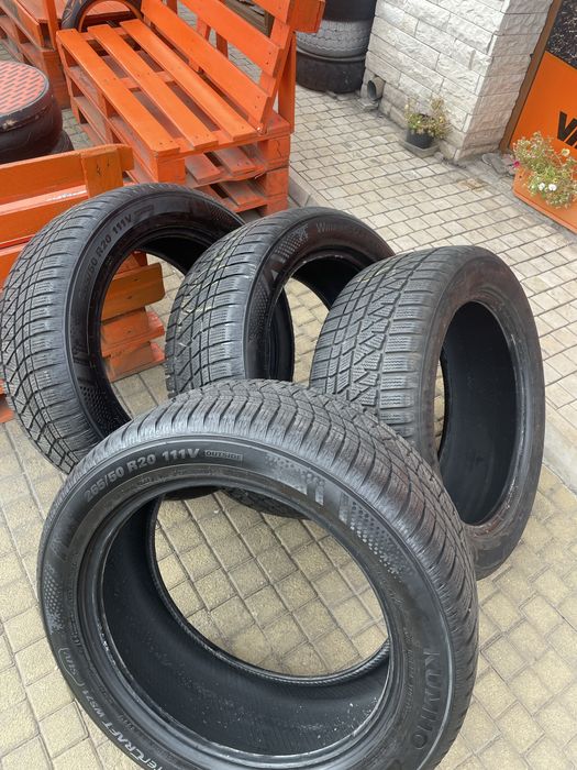Зимни гуми KUMHO 265/50R20 7мм дот1919