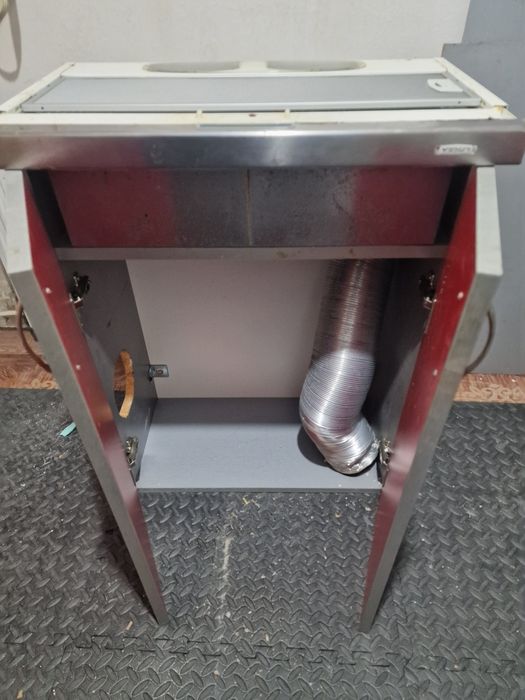 Кухненски шкаф с аспиратор