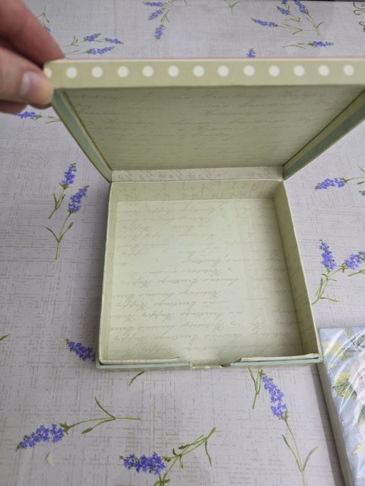 Салфетки под посуду в стиле Прованс