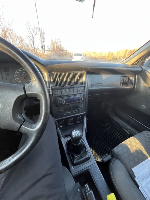 Audi 80 1.8 моно