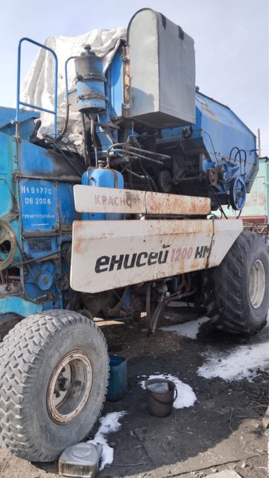 Продам комбайн, на ходу.