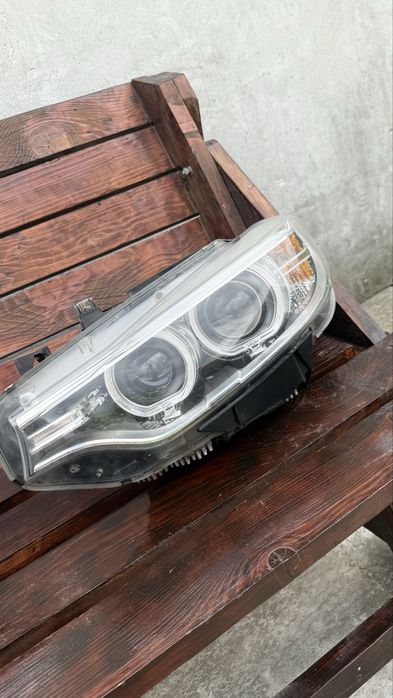 Faruri Xenon + Stopuri BMW Seria 3 F30 F31 F36 (OE) – Complete / Impecabile