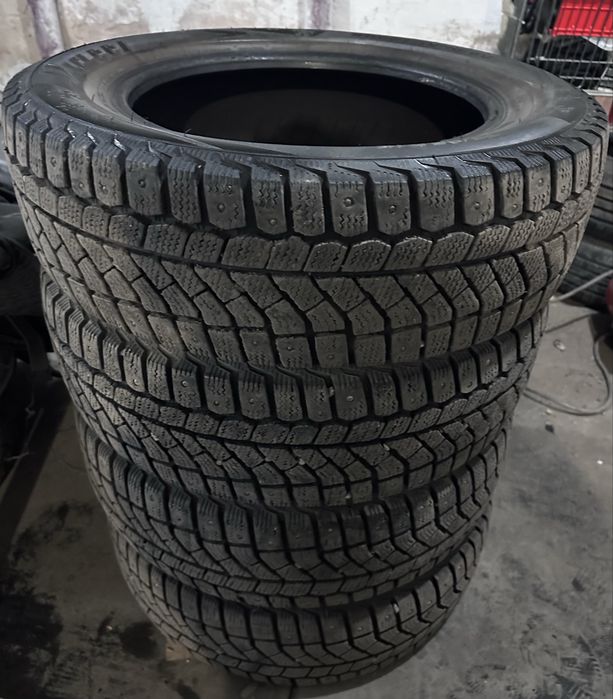 Зимние шины 185/65/15