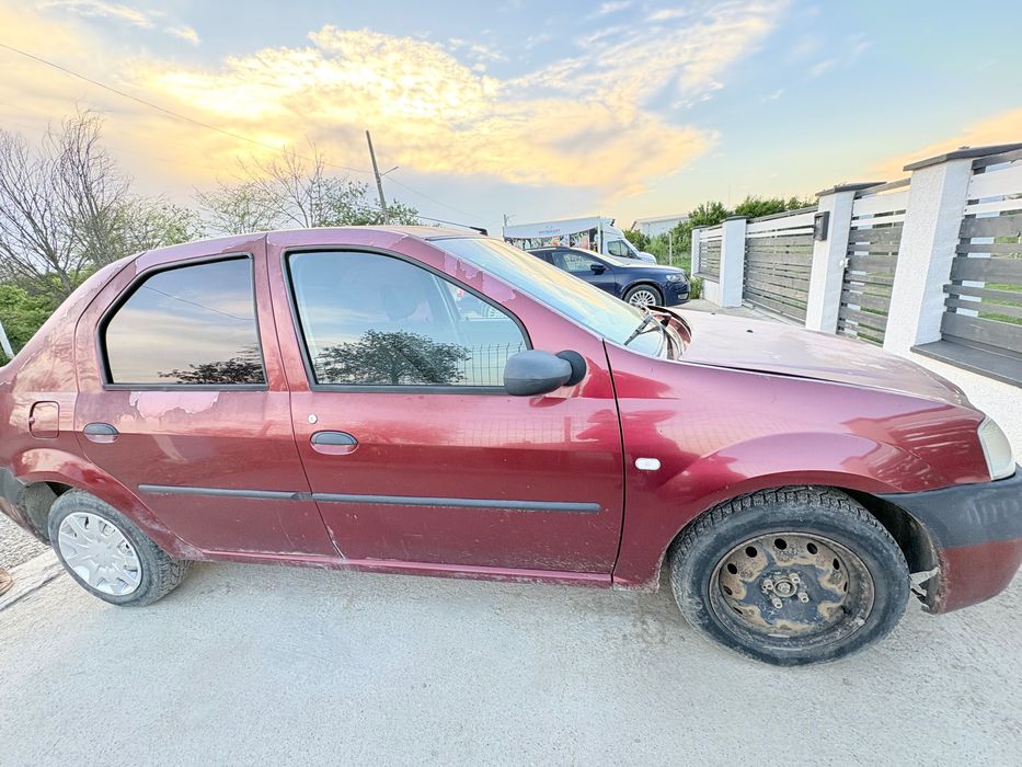 Dacia Logan 2005 benzină