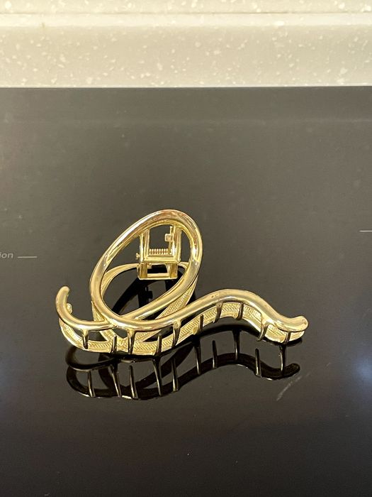 Крабик для волос