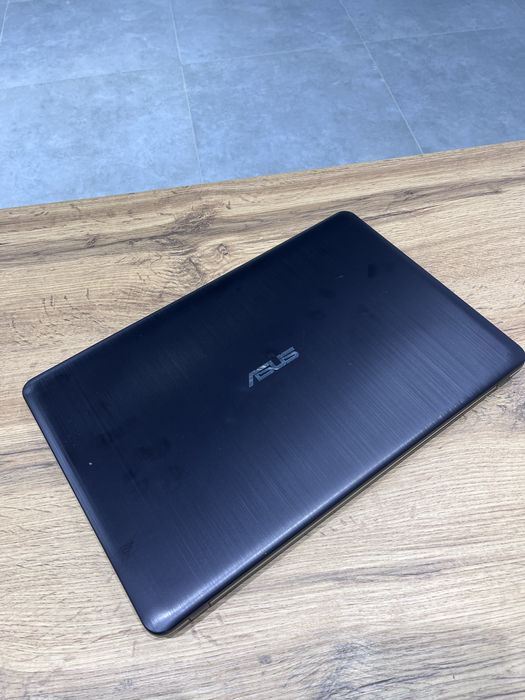 Ноутбук Asus X541S
