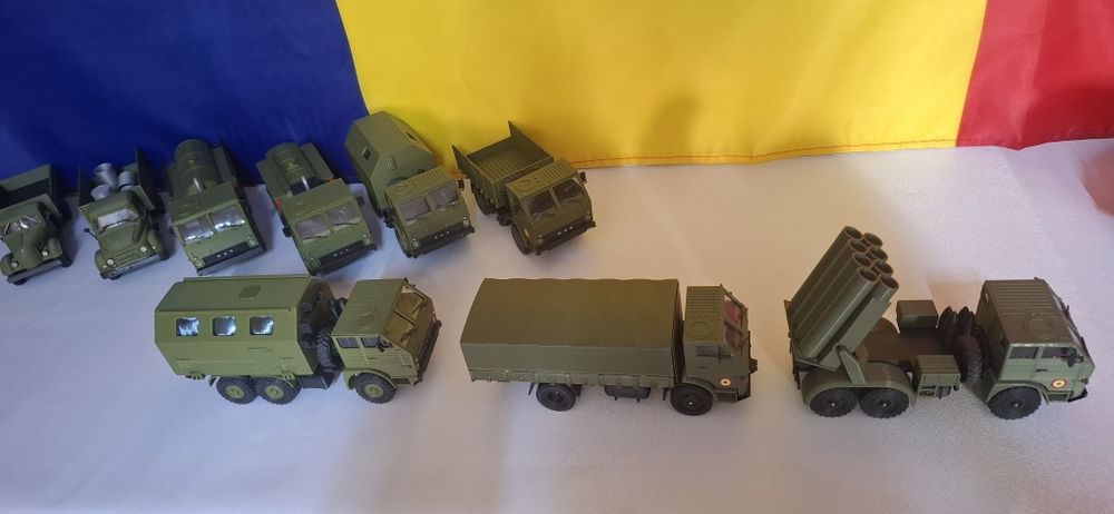 Machete Dac,Bucegi,SR 101 armata,scara 1:43