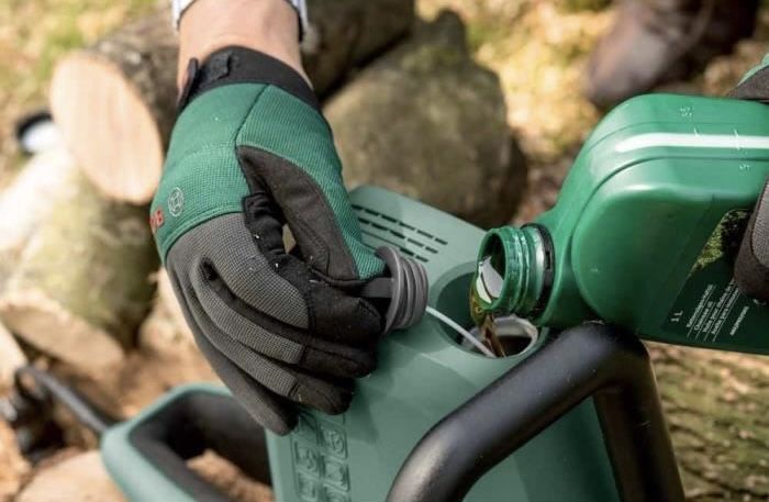 Электропила (мотопила) BOSCH UNIVERSAL CHAIN 35