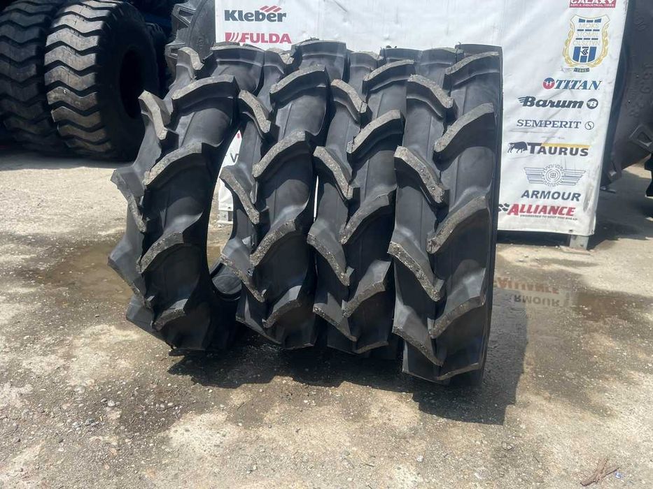 8.3-22 ROADMILE cu 10 pr anvelope cu camera pt tractor japonez YSEKI
