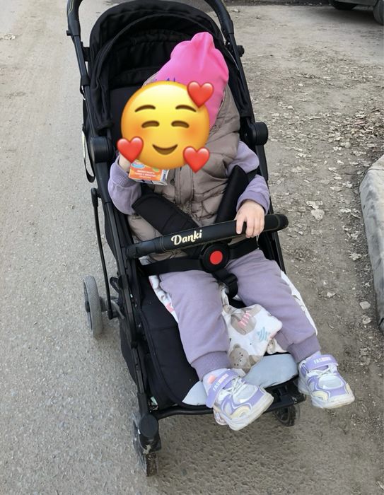Детская коляска легкая
