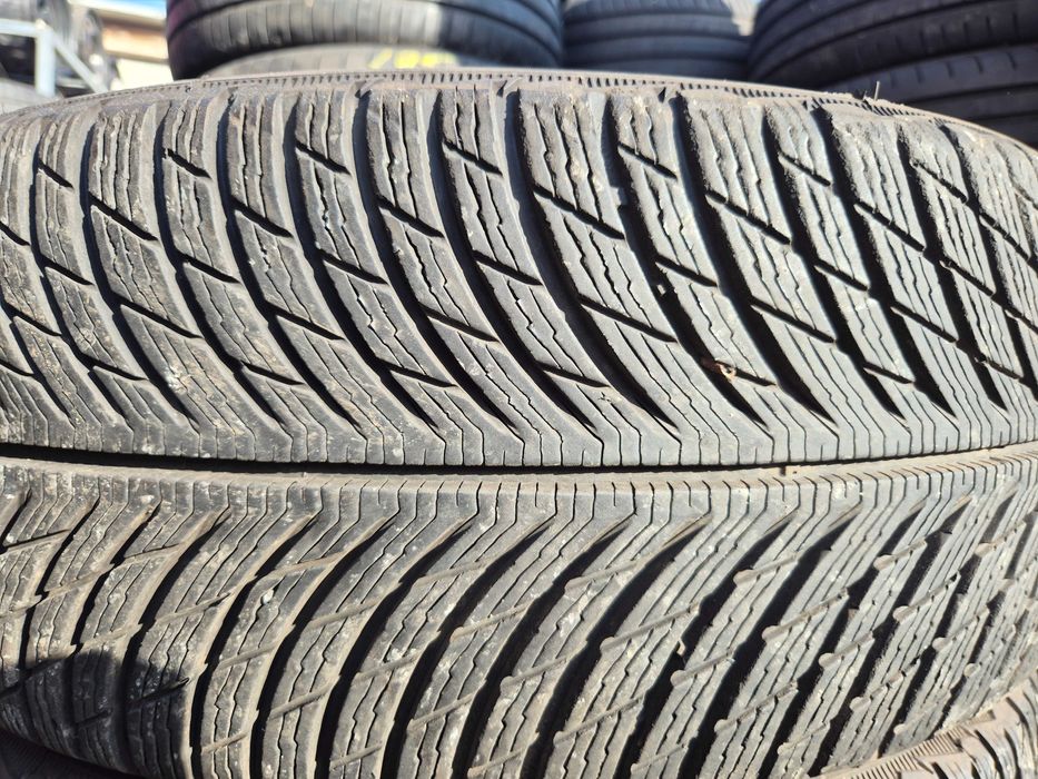 4 Anvelope M+S - 235/55/18 - Michelin - CA UNELE NOI - DOT 2023 !