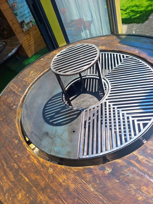 Wok special pentru gatit și friptură