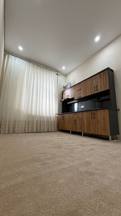 Дом в на Ракате 4 сотог. 3 комнатный дом  за 1000 у.е