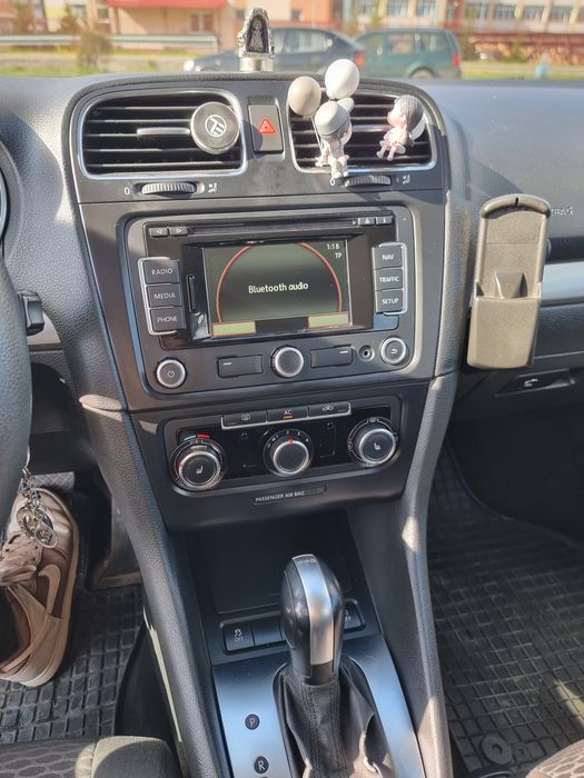 Volkswagen Golf 6 1.6 TDI cutie automata DSG 2011