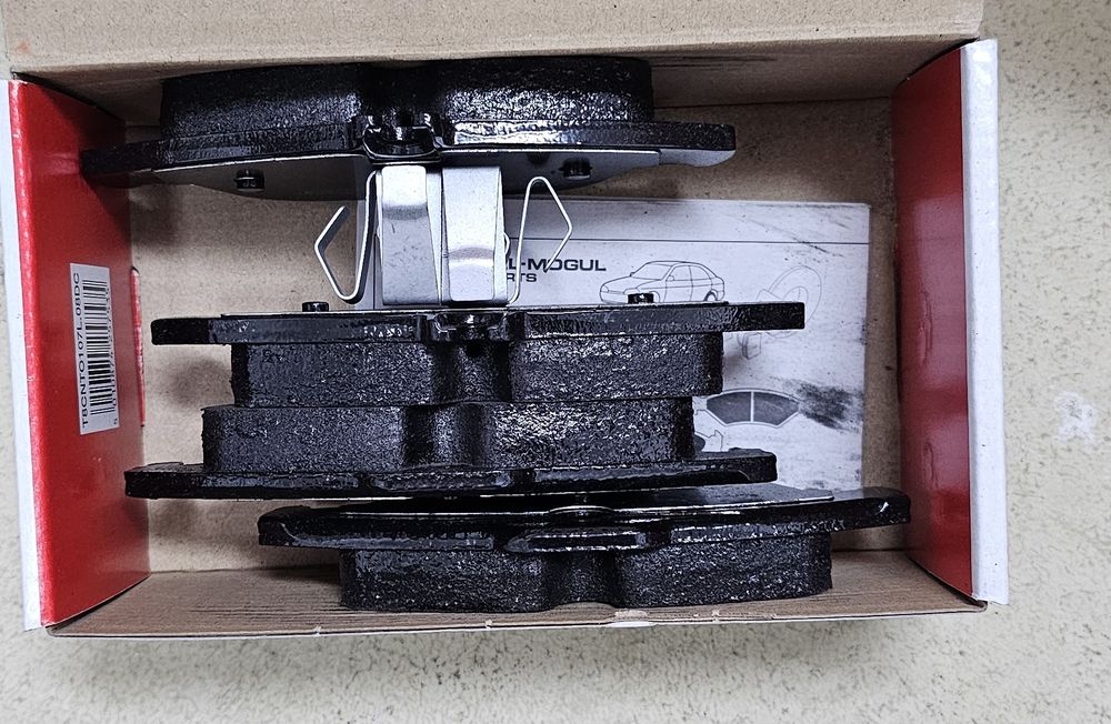 Накладки за Mercedes E350 cupe