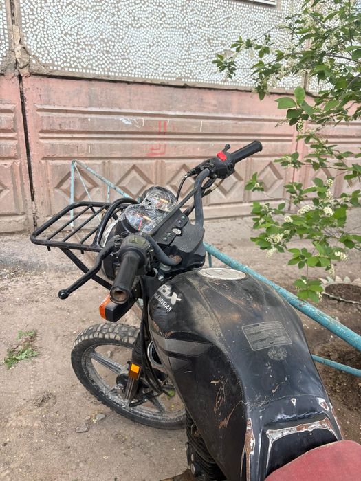 Мотоцикл б/у в хорошем состоянии