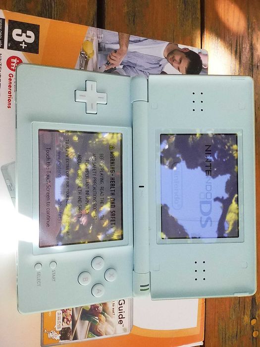 Nintendo DS с модул за SD карта