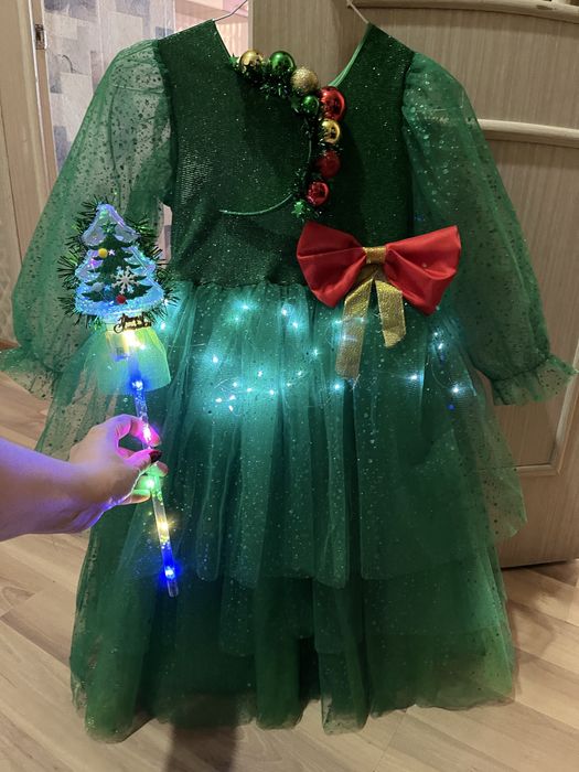 На прокат новогодний костюм Елочка 7,8,9лет