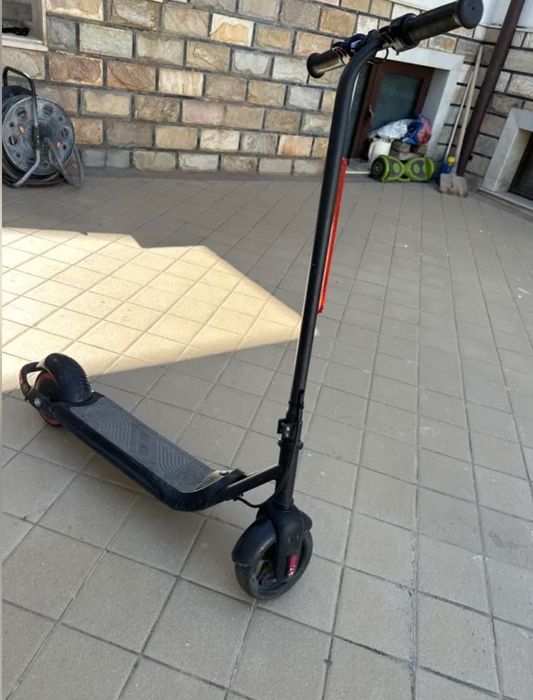 электро самокат черный