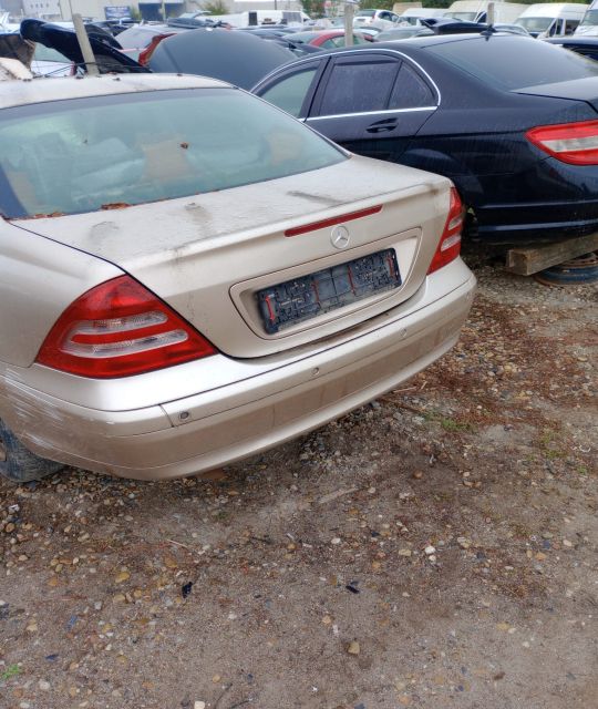 Compresor clima 4472208224 Mercedes-Benz C-Class W203