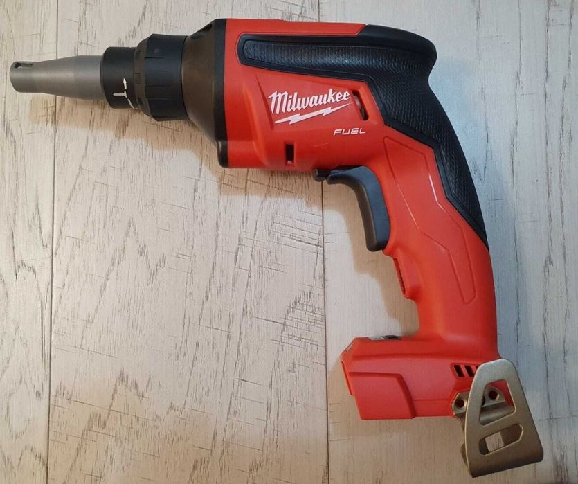 Masina de insurubat Milwaukee M18 FSG-0X rigips gips carton GARANTIE