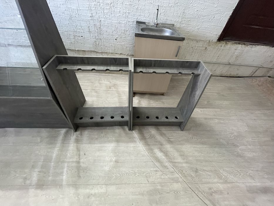 Продаются полки, шкафы